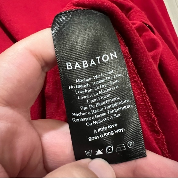 Babaton Aritzia Small 3/4 Sleeve Red Scoop Neck Round Hem Blouse Top B1 - Picture 5 of 6